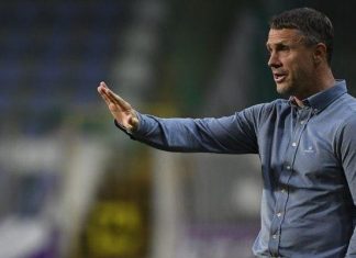 Украинский тренер Ребров получил престижную награду в Венгрии (фото)