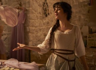 В Сети появилось фото гендерно-нейтральной Феи-крестной из «Золушки»