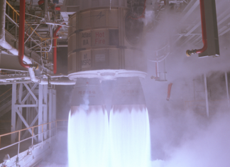 В Sohu объяснили, как «мировое лидерство» США разбилось об ракетные двигатели из России