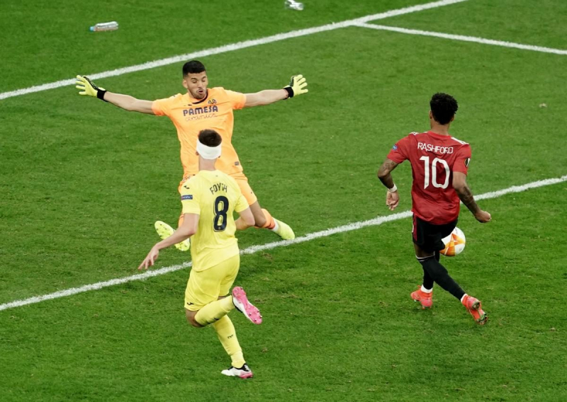 Вильярреал - победитель Лиги Европы: яркие фото финала и церемонии награждения