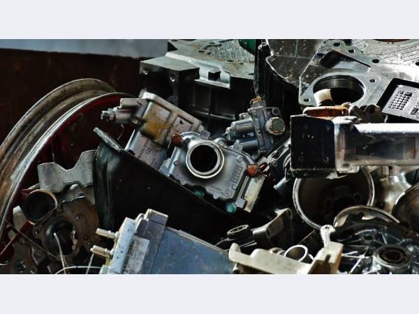 Власти РФ могут вдвое увеличить экспортную пошлину на лом черных металлов