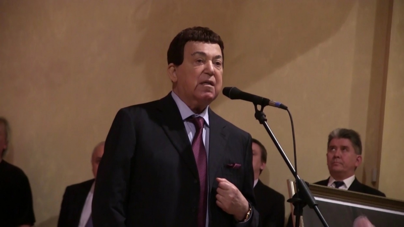 Внучка покойного Иосифа Кобзона восхитила поклонников своей красотой