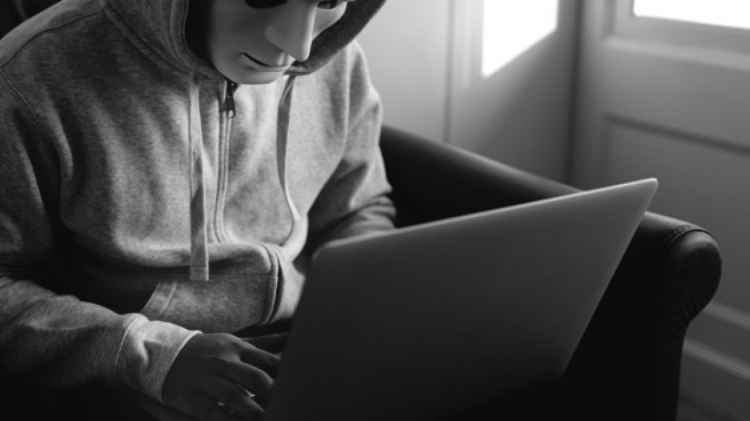 Выявлен недостаток, который сделал все компьютеры мира уязвимыми для атак 