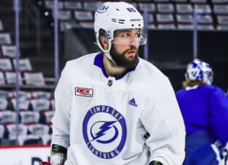 Дубль Кучерова помог «Тампе» обыграть «Каролину» в Кубке Стэнли
