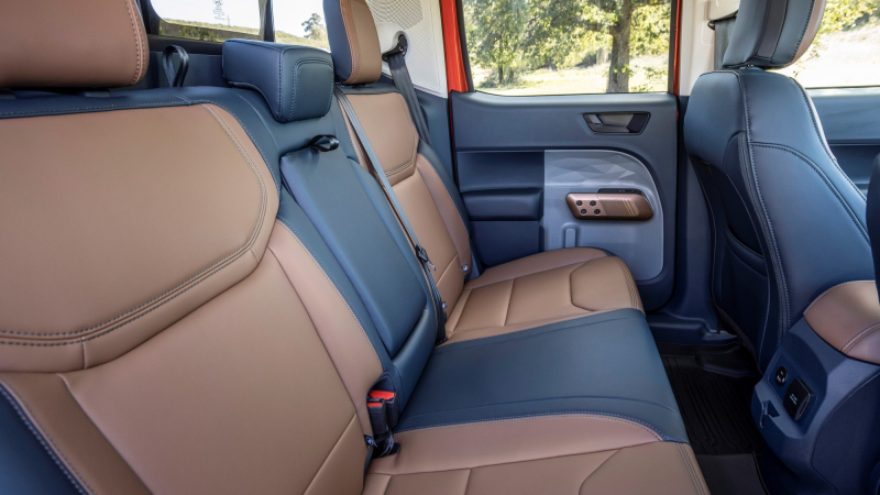 Ford Maverick: легковой гибридный пикап с вариатором, но есть и &laquo;серьёзная&raquo; версия 4x4