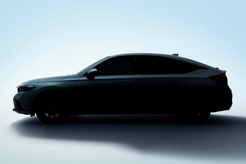 Honda показала профиль пятидверного хэтчбека Civic нового поколения