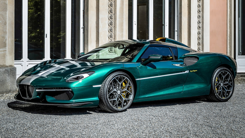 Красота требует жертв: ради Touring Superleggera Arese RH95 распилят 18 Ferrari