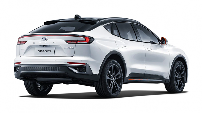 Новинка Ford для европейского рынка: новое изображение Mondeo Evos