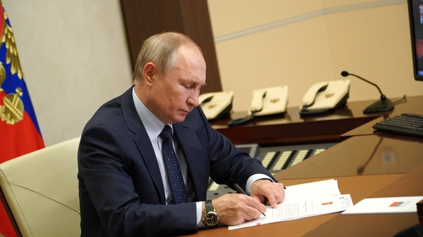 Новоизбранный президент Монголии получил телеграмму от Путина 