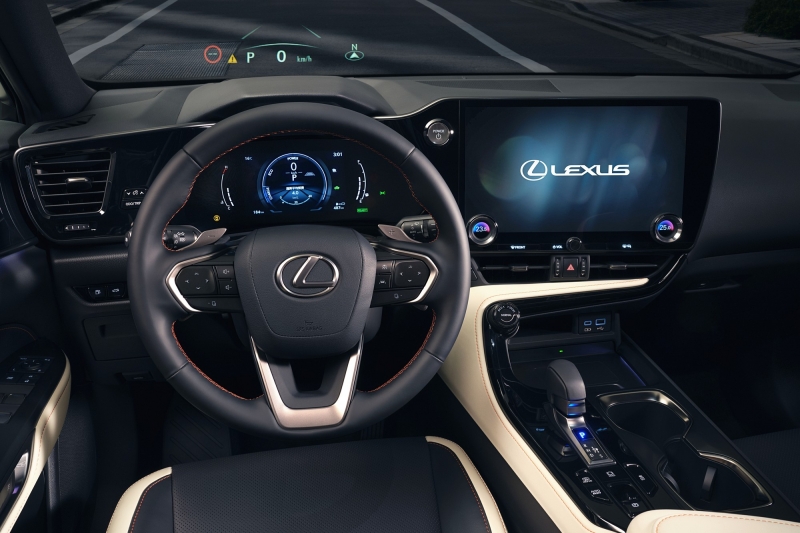 Новый Lexus NX: постоянный полный привод и plug-in гибридная версия