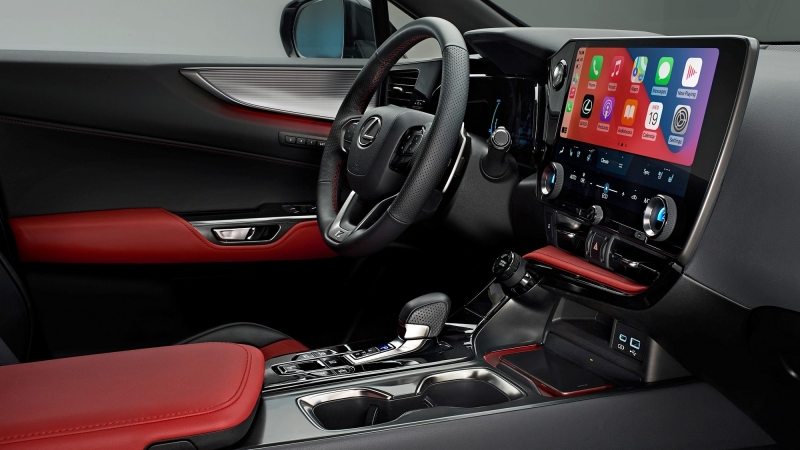 Новый Lexus NX: постоянный полный привод и plug-in гибридная версия