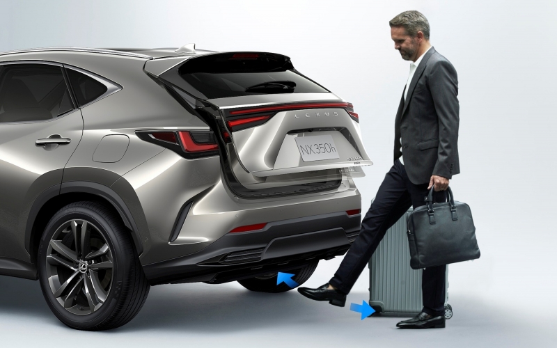 Новый Lexus NX: постоянный полный привод и plug-in гибридная версия