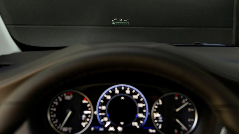 Обновлённый американский Buick Enclave: странный дизайн и более богатое оснащение