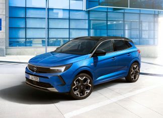 Обновлённый Opel Grandland: без «икса», но с ночным видением и матричными фарами