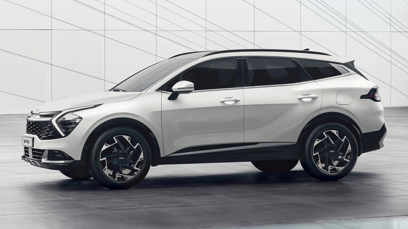 Официальные фото нового Kia Sportage: возвращение багажных окошек, а остальное всё другое