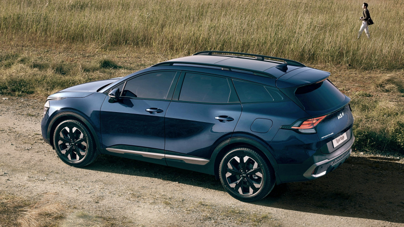Официальные фото нового Kia Sportage: возвращение багажных окошек, а остальное всё другое