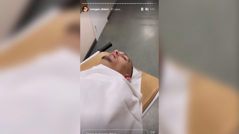 Получивший крупный штраф Моргенштерн показал видео из больницы