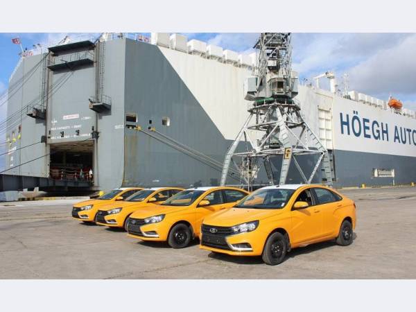 Российские автомобили оказались не по карману СНГ