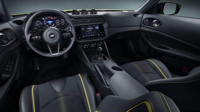 Серийная версия прототипа Z Proto готова к дебюту: спорткар Nissan покажут до конца лета