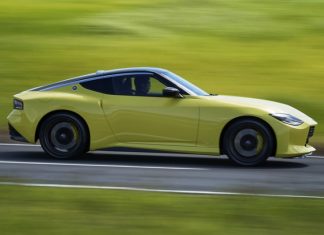 Серийная версия прототипа Z Proto готова к дебюту: спорткар Nissan покажут до конца лета