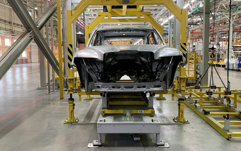 В Елабуге стартовало производство седанов Aurus Senat. SUV Komendant запустят в 2022 году