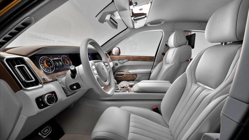 В Елабуге стартовало производство седанов Aurus Senat. SUV Komendant запустят в 2022 году