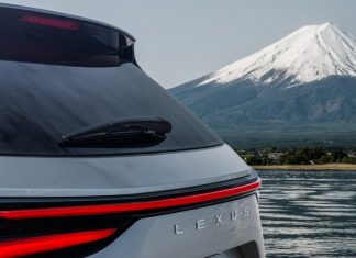 В преддверии премьеры Lexus NX нового поколения: опубликован тизер, хотя внешность уже не секрет