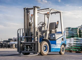 Вилочные погрузчики в современном бизнесе: надежные помощники для складской логистики