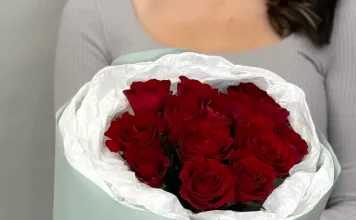 Красочные букеты из роз: искусство, эмоции и символика