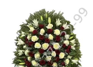 Венки из живых цветов: традиции, значение и современные тенденции