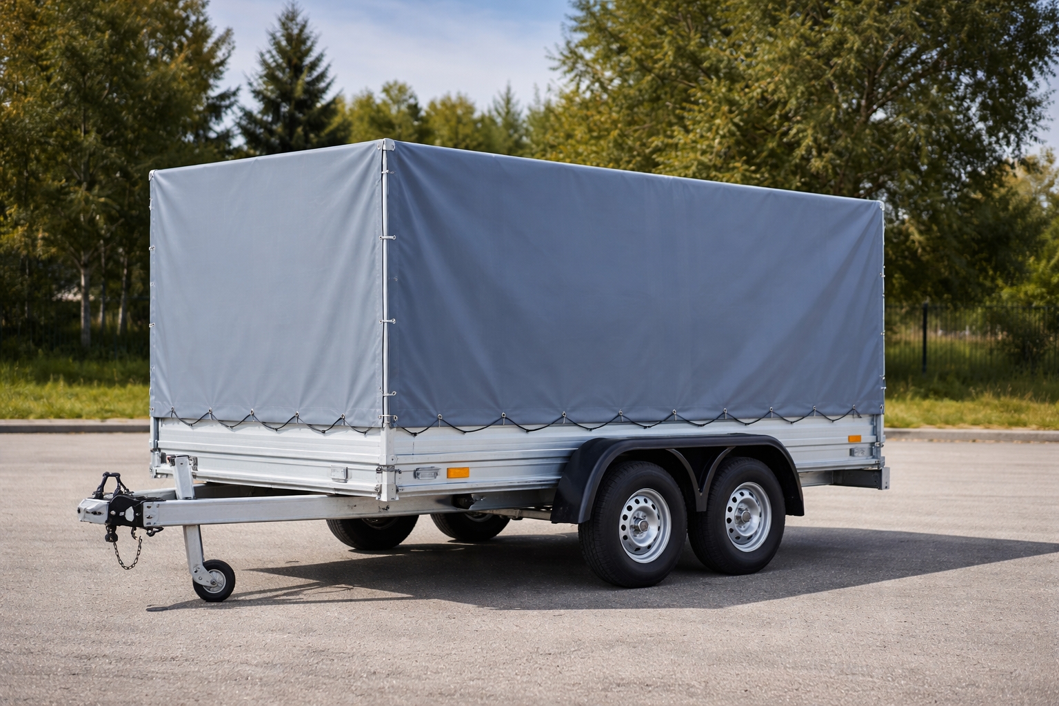 Тент для легкового прицепа: назначение, виды и особенности выбора