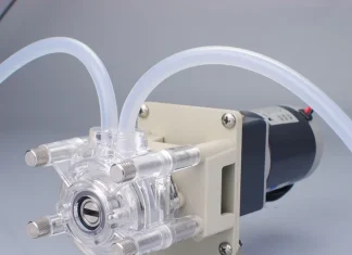 Перистальтический насос: принцип работы, преимущества и сферы применения