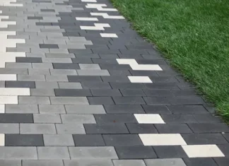 Как выбрать тротуарную плитку: практичность, долговечность и эстетика для вашего участка
