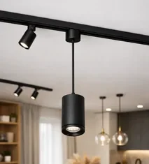 Что такое трековый светильник: современное освещение для интерьера и бизнеса