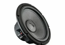 Глубина звука и драйв в дороге: как выбрать автомобильный сабвуфер