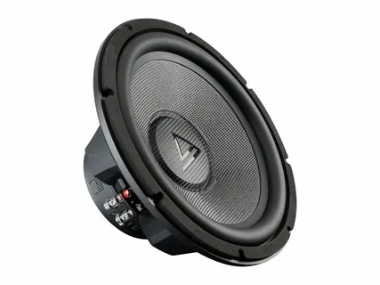 Глубина звука и драйв в дороге: как выбрать автомобильный сабвуфер