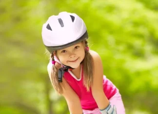 Первые шаги на колесах: какими должны быть первые детские ролики для безопасного и радостного катания