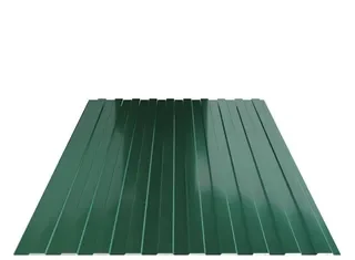 Надежный и долговечный забор: как выбрать профнастил для ограждения участка