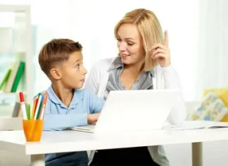 Уверенный старт в учебе: как правильно выбрать репетитора для школьника